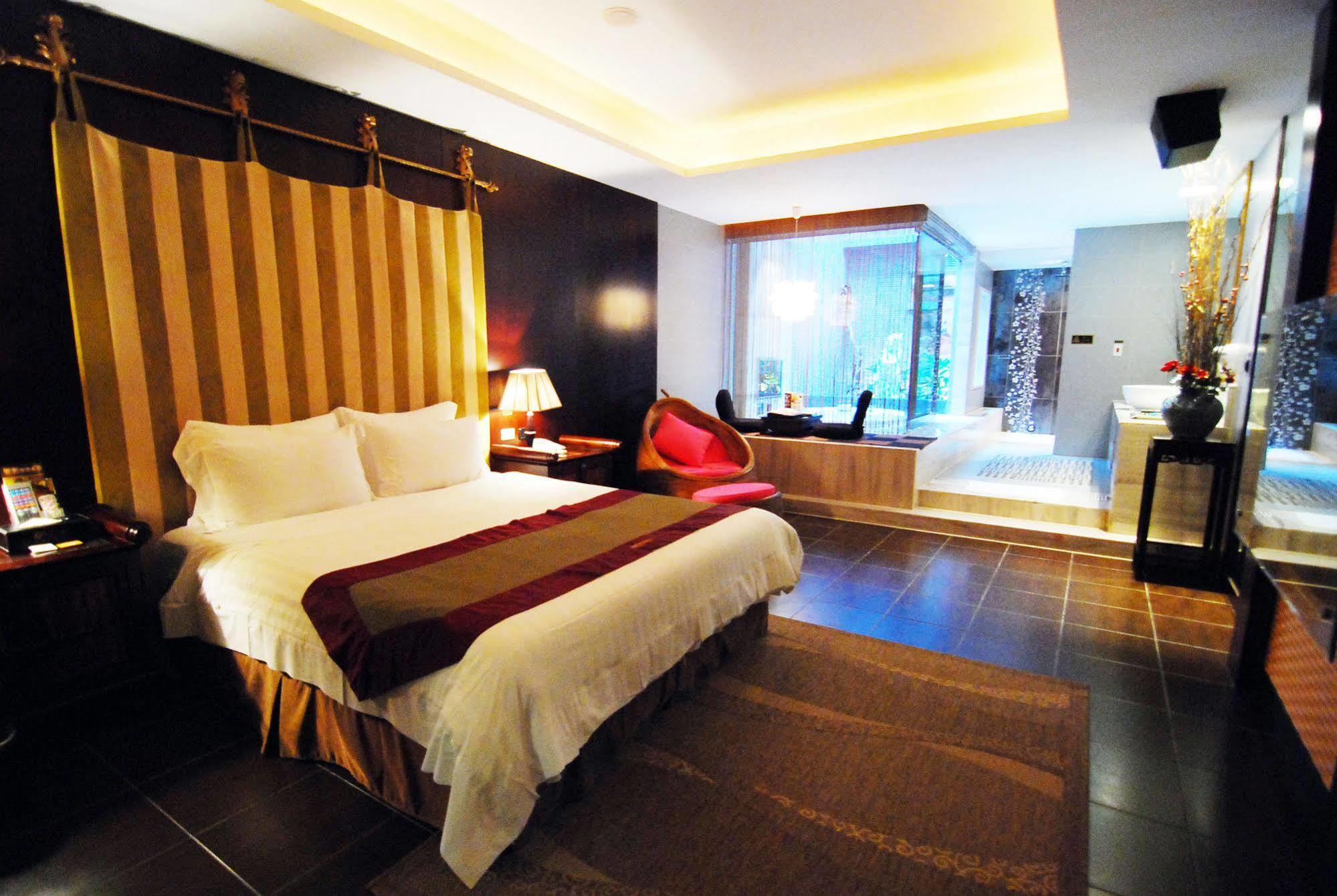 Yes Motel Zhonghe  Exterior photo